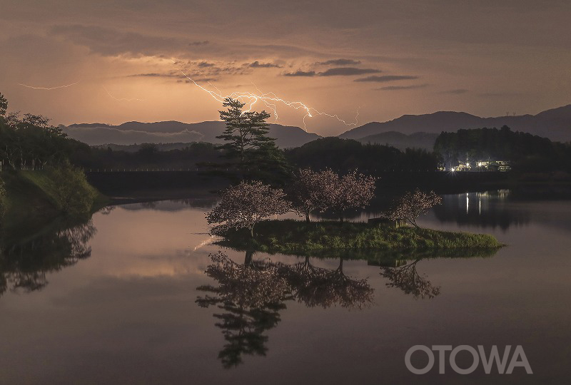 第21回 雷写真コンテスト受賞作品 佳作 -春雷-